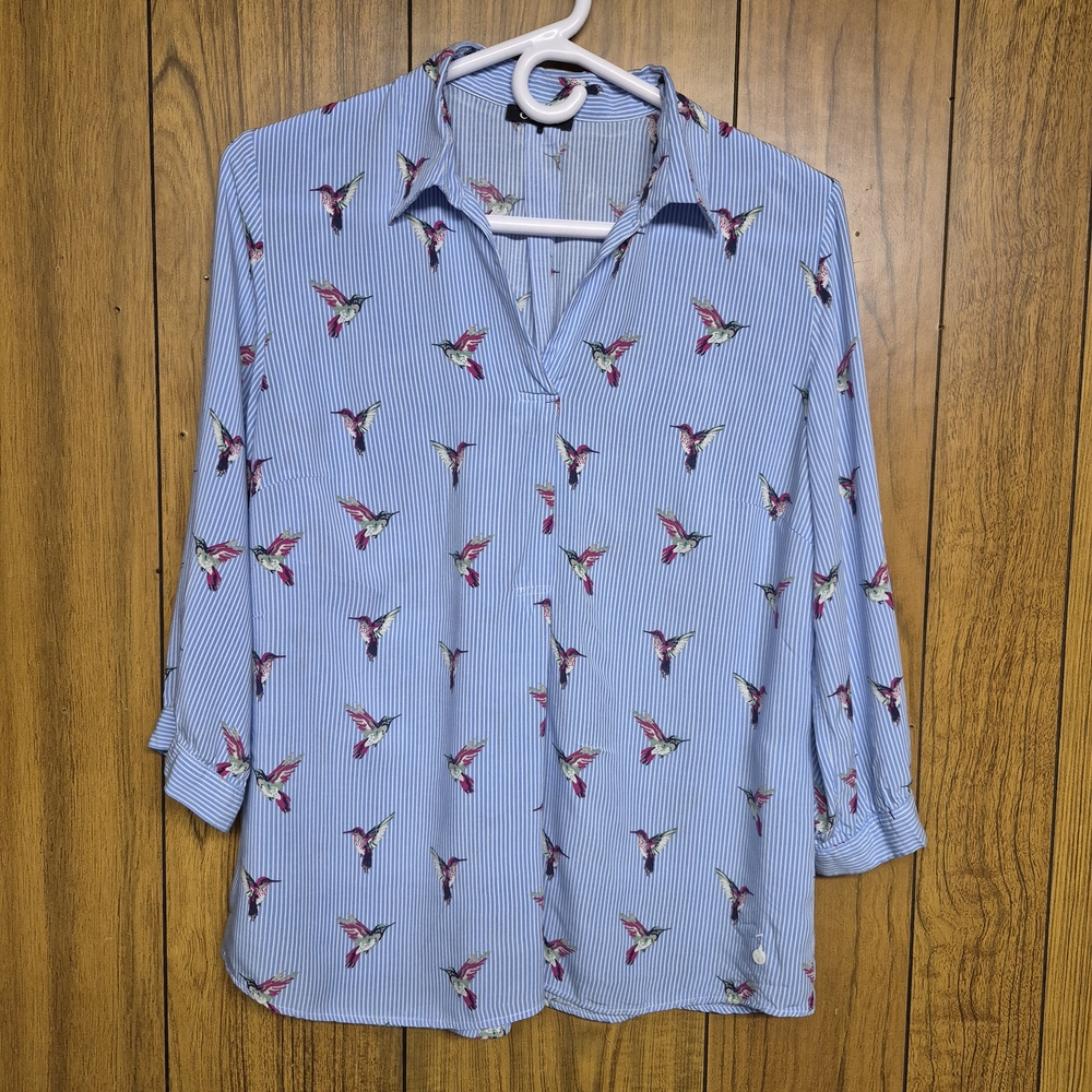 Olsen Blue Striped Hummingbird Print Blouse Women’s Size Medium 3/4 Sleeves
